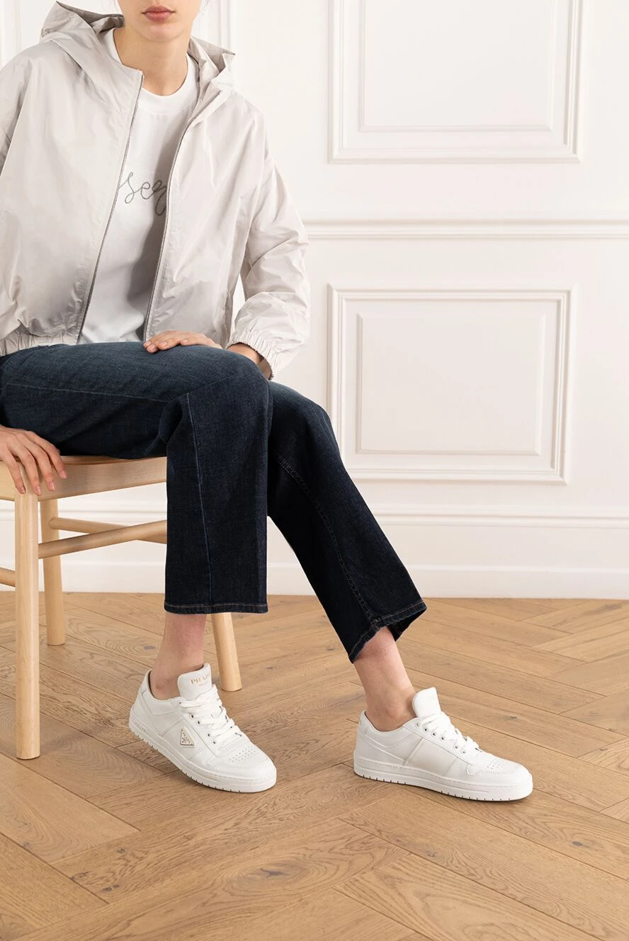 Prada женские кроссовки downtown panelled из натуральной кожи