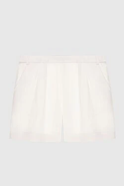 White linen shorts for women
