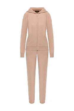 Women's pink walking suit made of cashmere