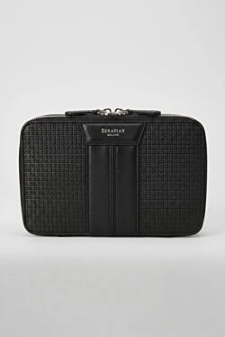 Cosmetic bag