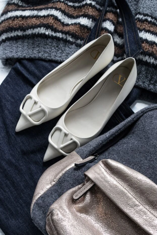 Brunello Cucinelli women's backpack gray with beige pockets 136579 - photo 3