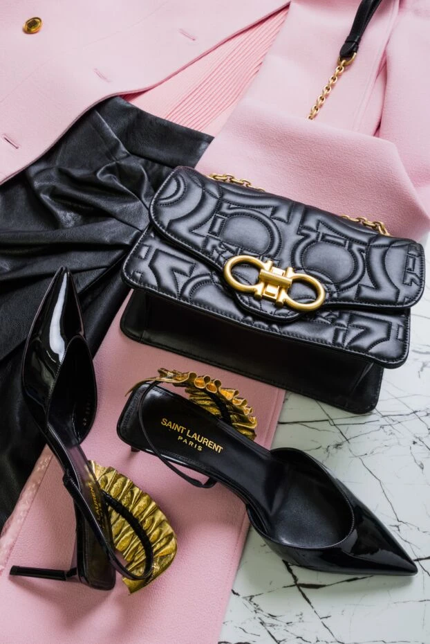 Saint Laurent women's black leather shoes with golden draping 139473 - photo 3