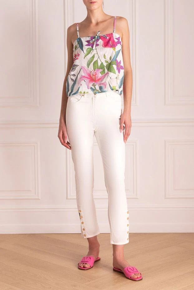 Edward Achour Paris женские джинсы из хлопка белые женские купить с ценами и фото 144017 - фото 2