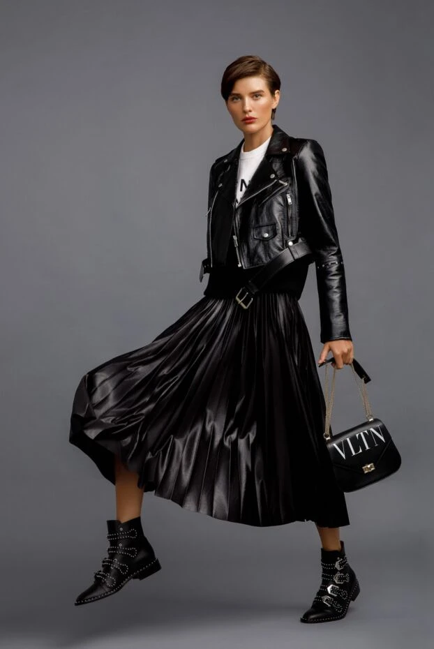 Givenchy ботинки женские черные кожаные с металлическими элементами и пряжками 147249 - фото 2