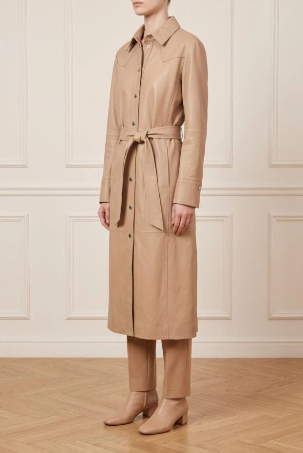Fleur de Paris beige women's trench coat made of genuine leather 149900 - photo 3