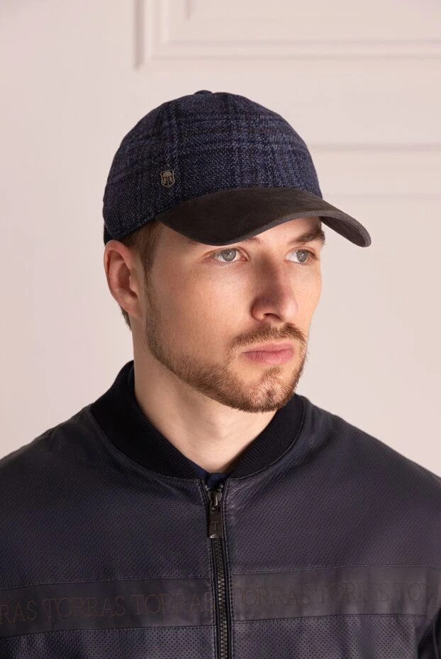 Corneliani man cap made of wool, silk and genuine leather blue for men 150019 - photo 2