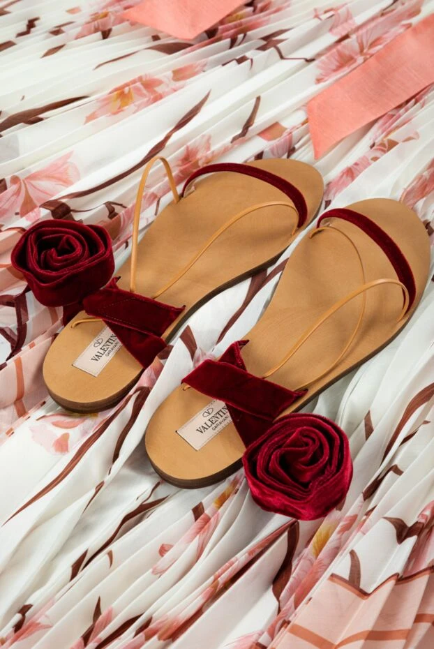 Valentino women's sandals with velour ribbons, burgundy 150170 - photo 3