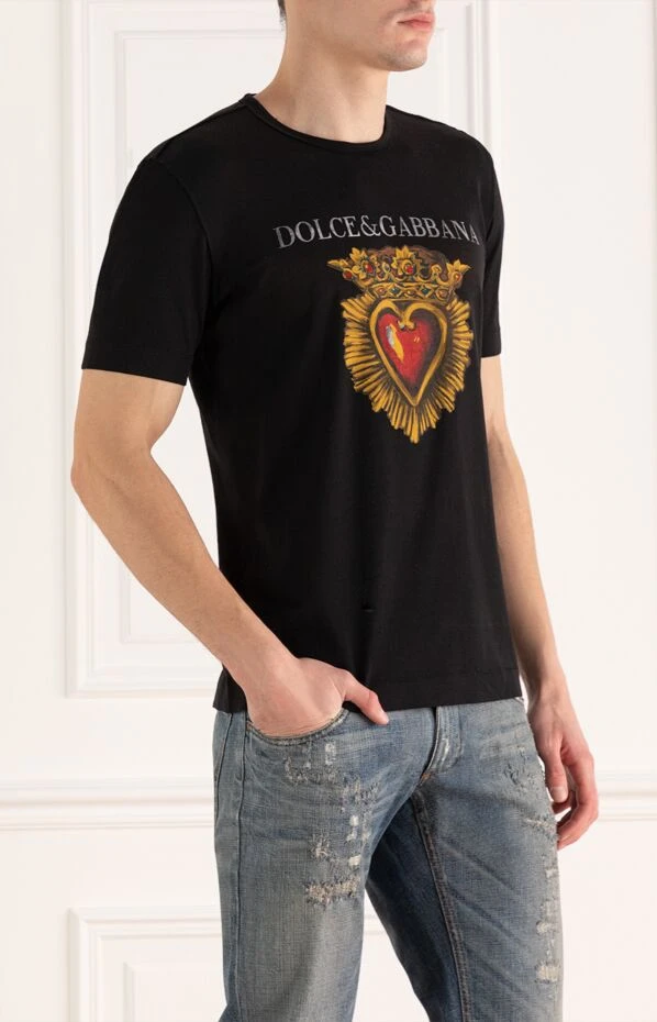 Dolce & Gabbana чорна футболка з бавовни з коронованим серцем та брендовим принтом 195472 - фото 3