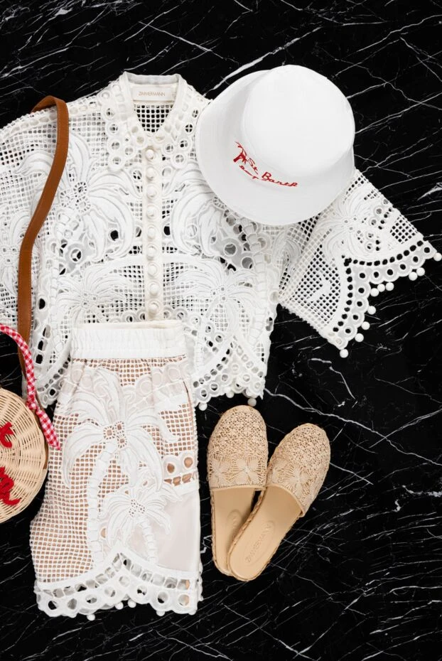 Zimmermann женский костюм из шелка белый с кружевной рубашкой и шортами 151999 - фото 2