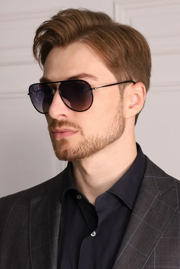 Tom Ford man sunglasses made of metal and plastic, black, for men buy with prices and photos 152180 - photo 2