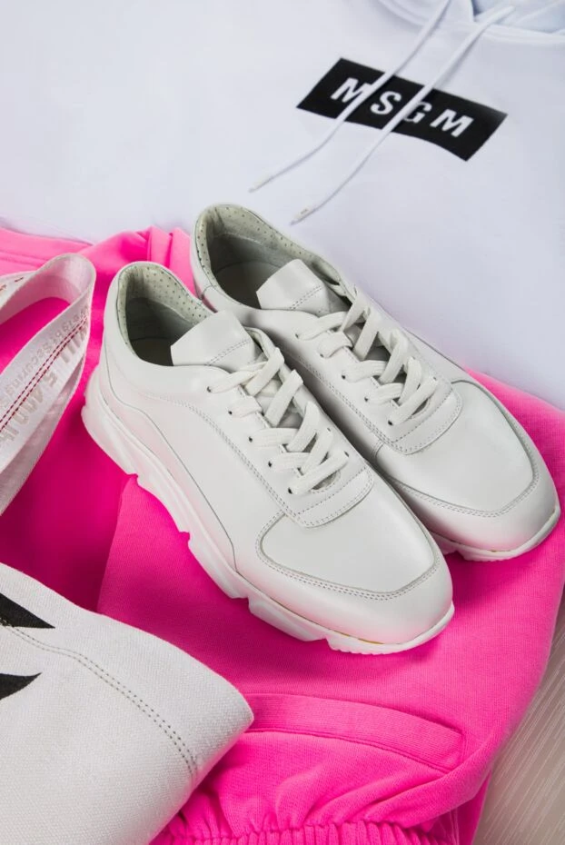 Cesare di Napoli кроссовки женские кожаные с массивной подошвой белые 152409 - фото 2