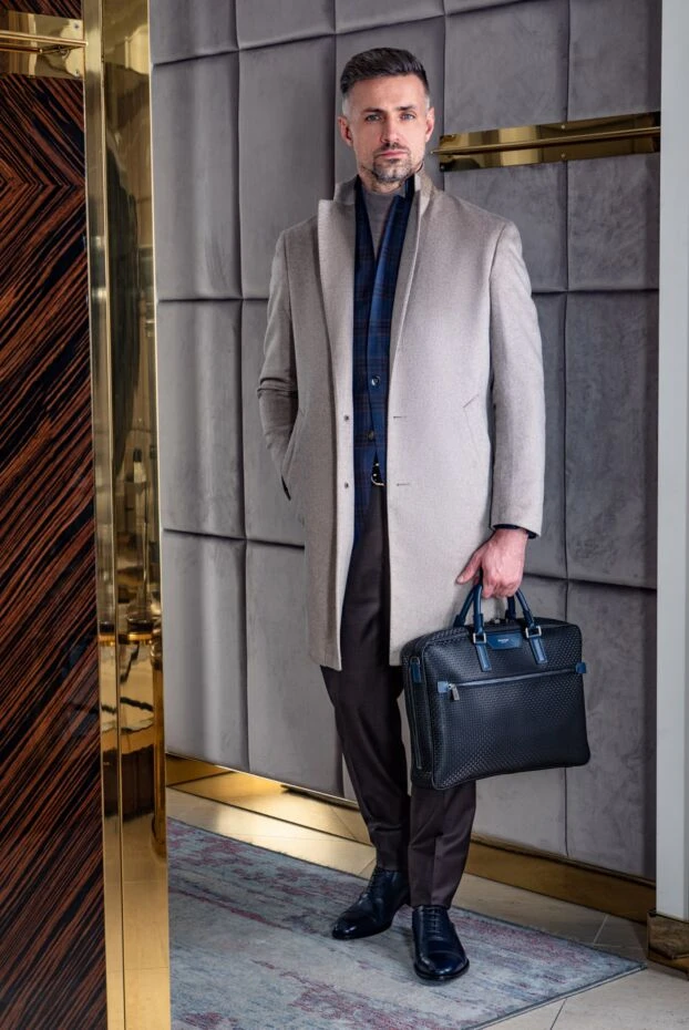 Пальто из кашемира и норки белое мужское - фото 2