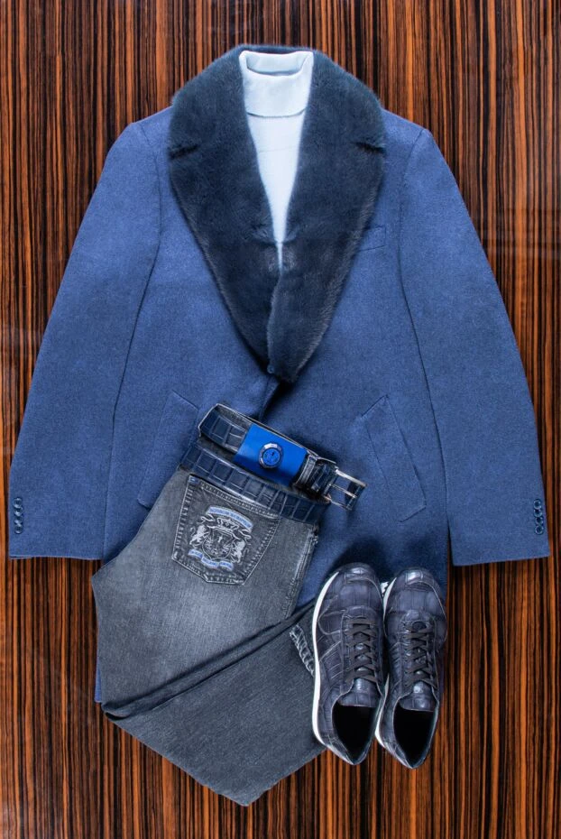Blue single-breasted cashmere coat with luxurious mink fur trim - photo 2
