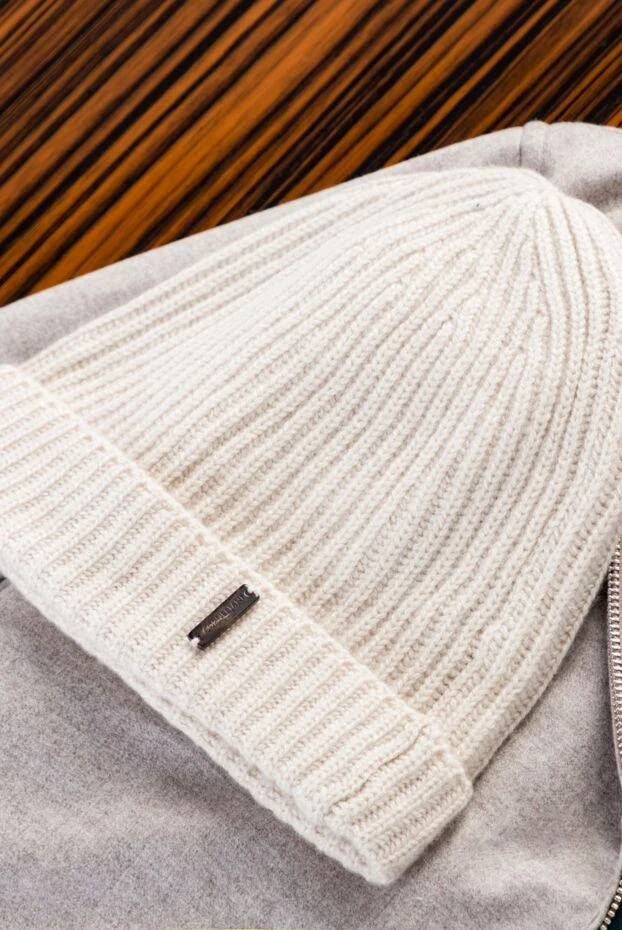 Corneliani light knitted hat with a turn-up and vertical ribbed structure 156284 - photo 2
