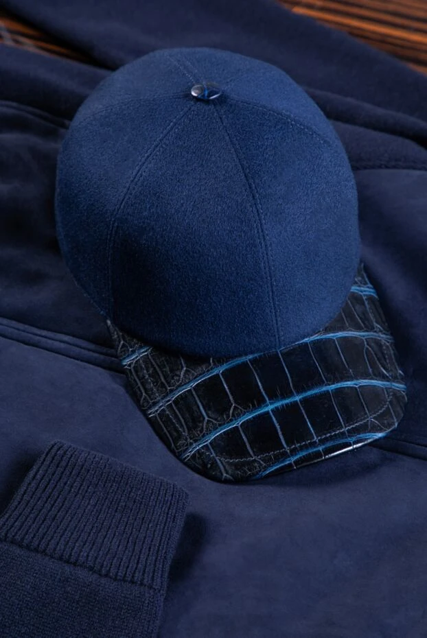 Cesare di Napoli cashmere cap with alligator leather visor bright blue for men 156346 - photo 2