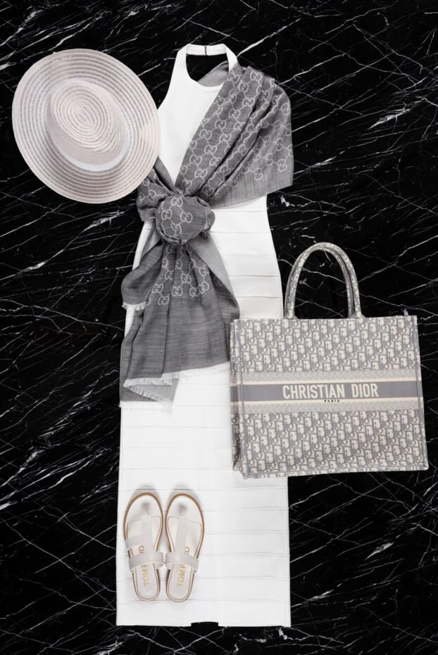 Herve Leger платье приталенное белое без рукавов с разрезом женское 158577 - фото 2