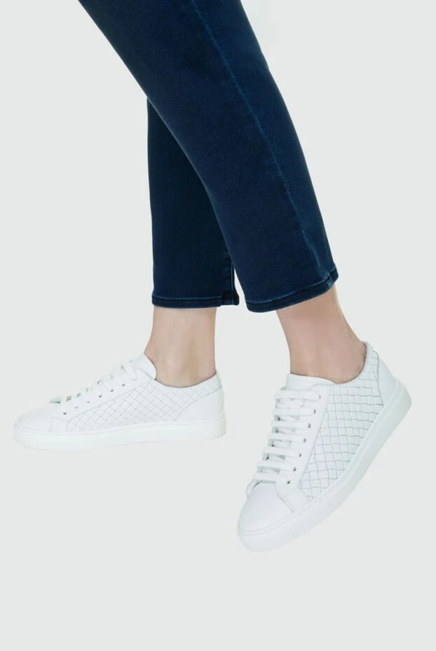 Doucal`s woman white leather sneakers for women 159020 - photo 2