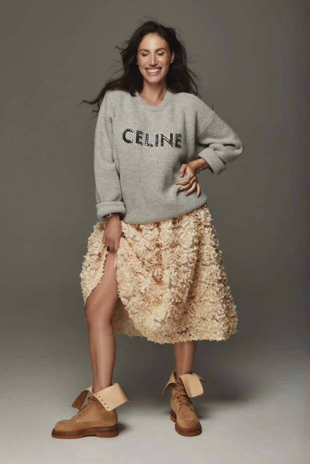 Платье бежевое с текстильными аппликациями женское - фото 2