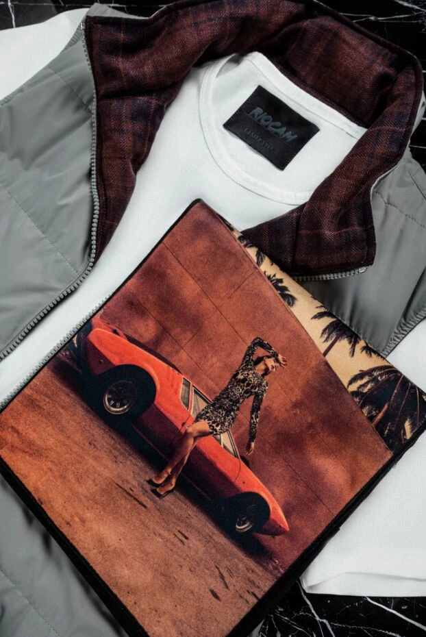 Limitato men's white cotton t-shirt with lips and retro car print 159475 - photo 2