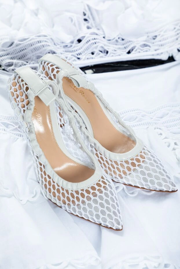 Women's white leather shoes with mesh - photo 2