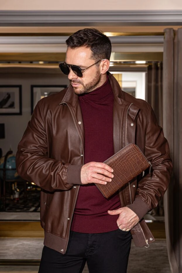 Cesare di Napoli men's brown crocodile leather clutch-wallet with zipper 160244 - photo 3