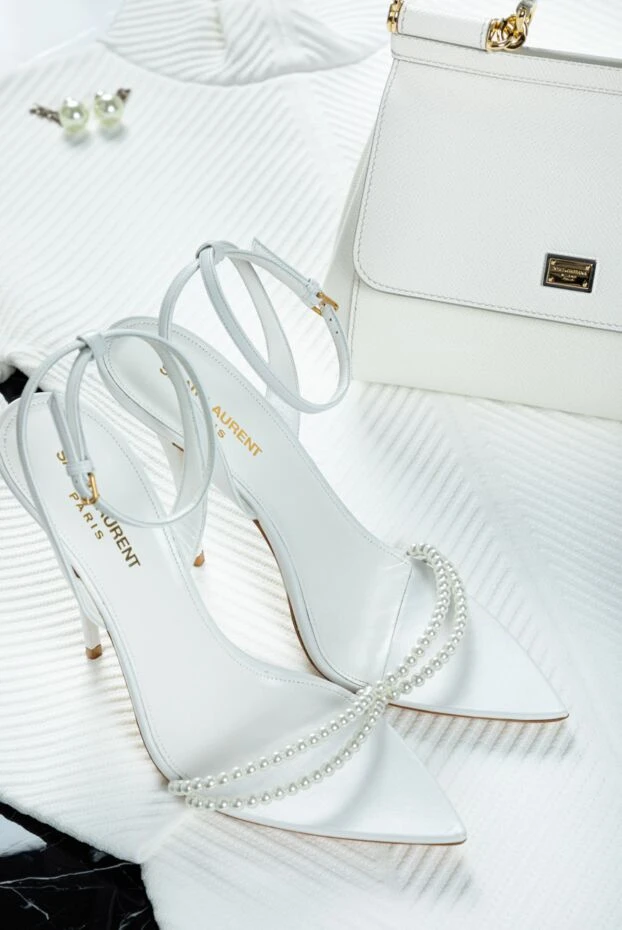 Saint Laurent босоніжки жіночі білі шкіряні з перлами 161564 - фото 3