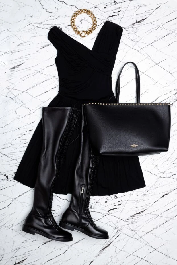 Dior черное платье с короткой плиссированной юбкой и асимметричными рукавами 161612 - фото 2