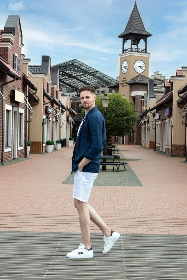 Cesare di Napoli білі чоловічі шорти з льону з поясом на кулісці 161668 - фото 3