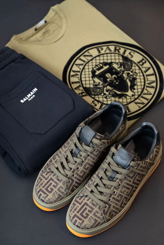 Balmain оливкова футболка з чорним гербом та логотипом paris 161982 - фото 2