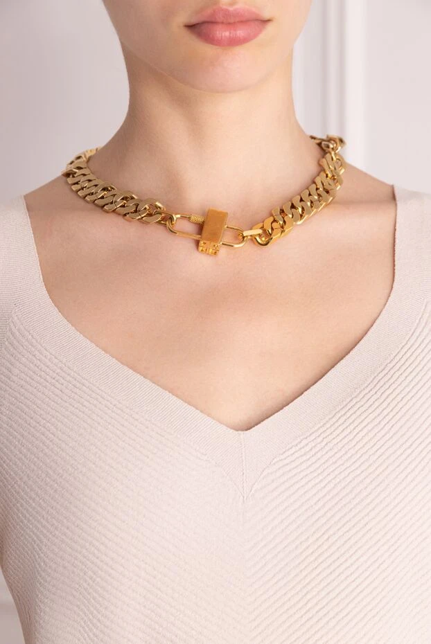 Givenchy women's golden chain necklace with a massive clasp 162010 - photo 2