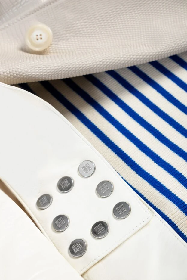 Строгая белая юбка из натуральной кожи с фигурным поясом - фото 2