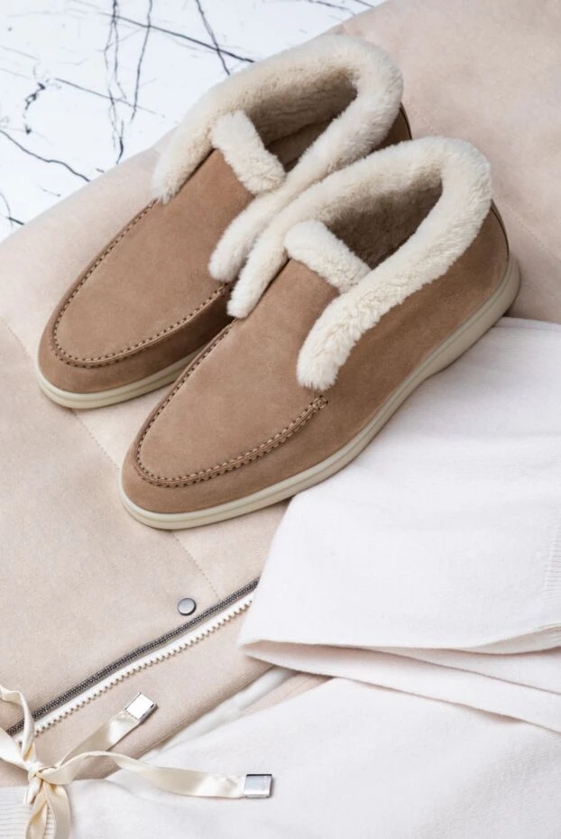 Loro Piana лофери жіночі класичні із нубуку та хутра бежеві 162047 - фото 3