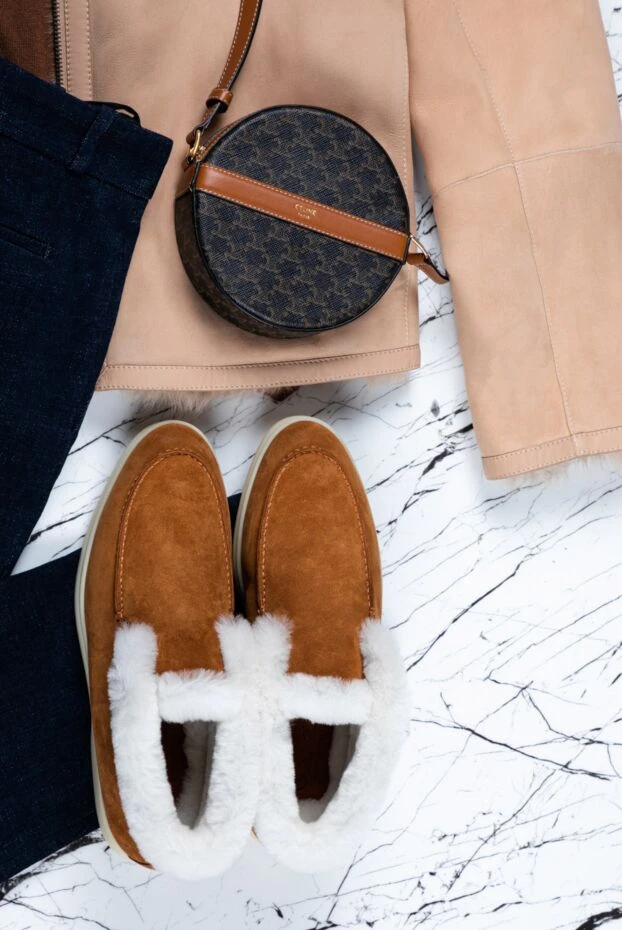 Loro Piana лофери жіночі з нубуку та хутра коричневі 162112 - фото 2