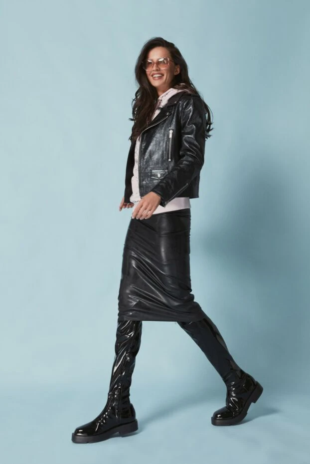 Saint Laurent women's leather biker jacket made of genuine leather with an asymmetrical zipper and flaps 162152 - photo 3
