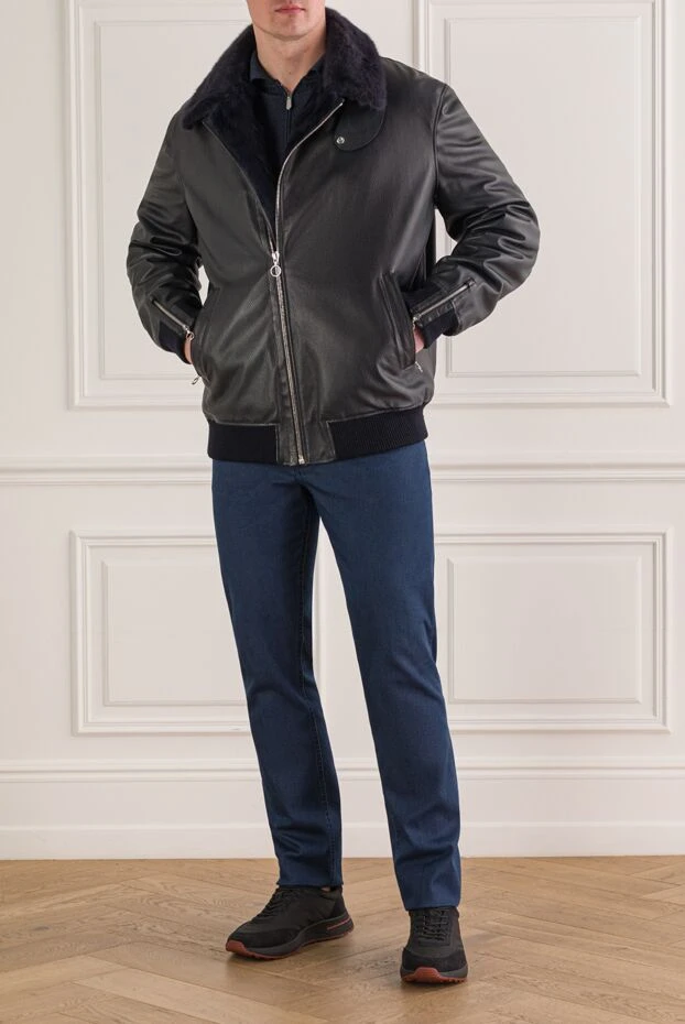 Men's blue leather bomber jacket with a fold-down fur collar - photo 2