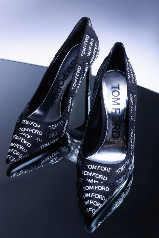 Tom Ford women's black shoes with a logo print 163026 - photo 3