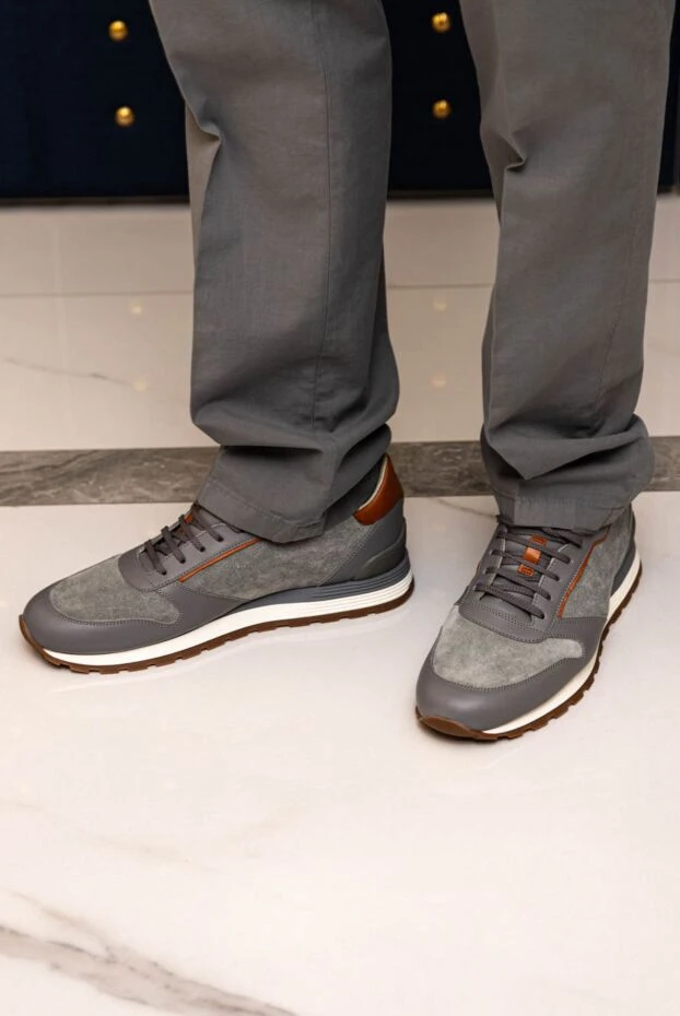 Brunello Cucinelli gray suede sneakers for men 163065 - photo 3