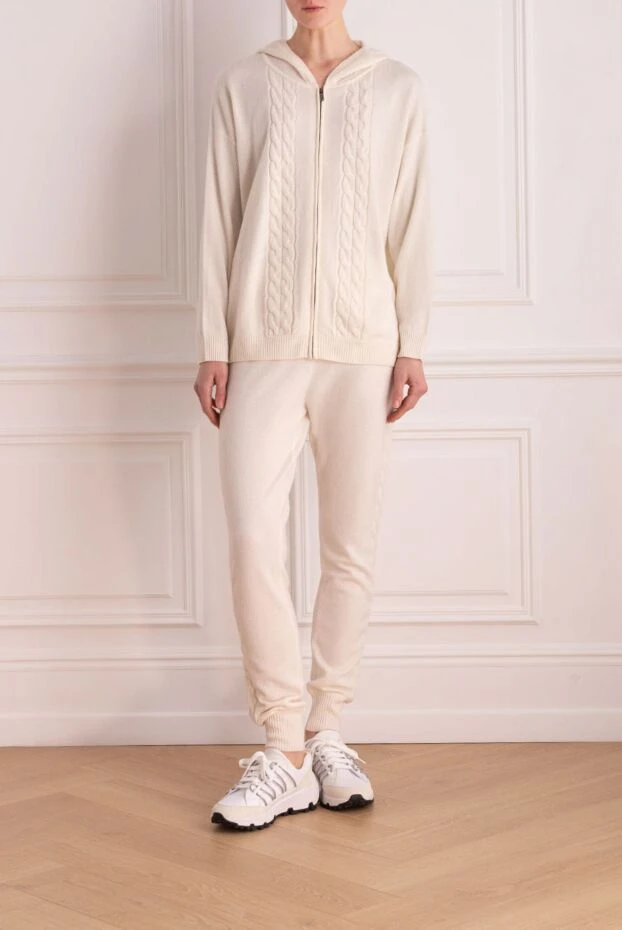 Cashmere & Silk Milano woman white women's walking suit made of cashmere buy with prices and photos 163536 - photo 2