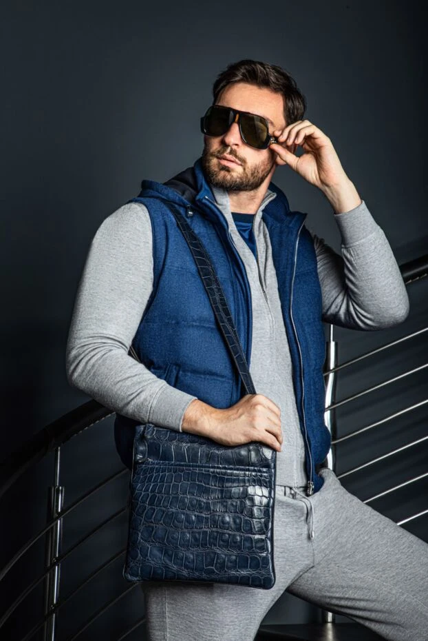 Enrico Mandelli жилет чоловічий вовняний на блискавці з синім капюшоном 163951 - фото 2