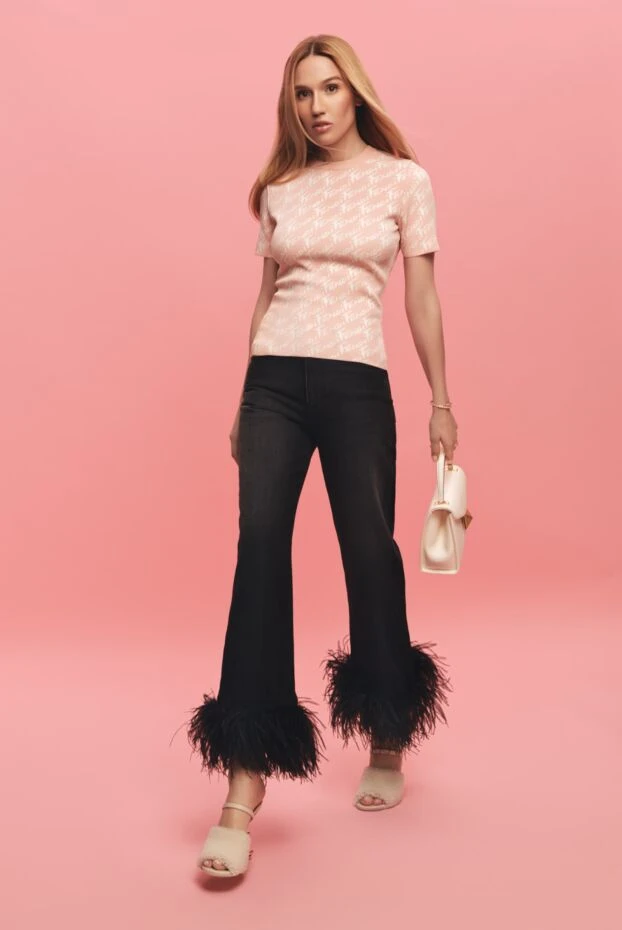 Fendi босоножки женские белые с мехом и каблуком в форме буквы f 164348 - фото 3