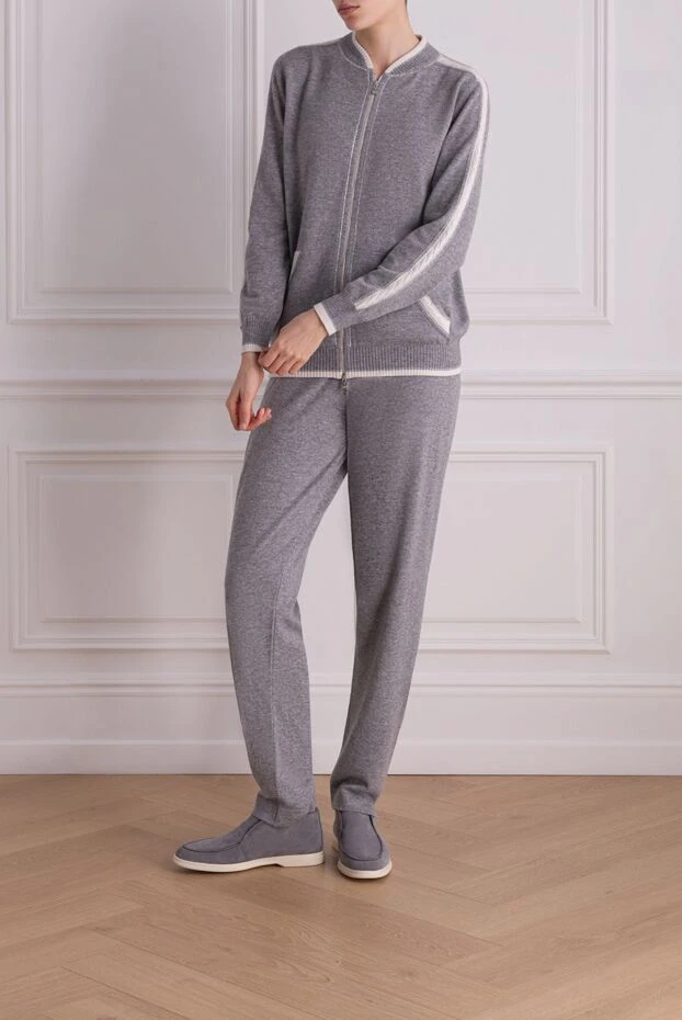 D.Exterior woman women's gray walking suit made of cashmere buy with prices and photos 166306 - photo 2