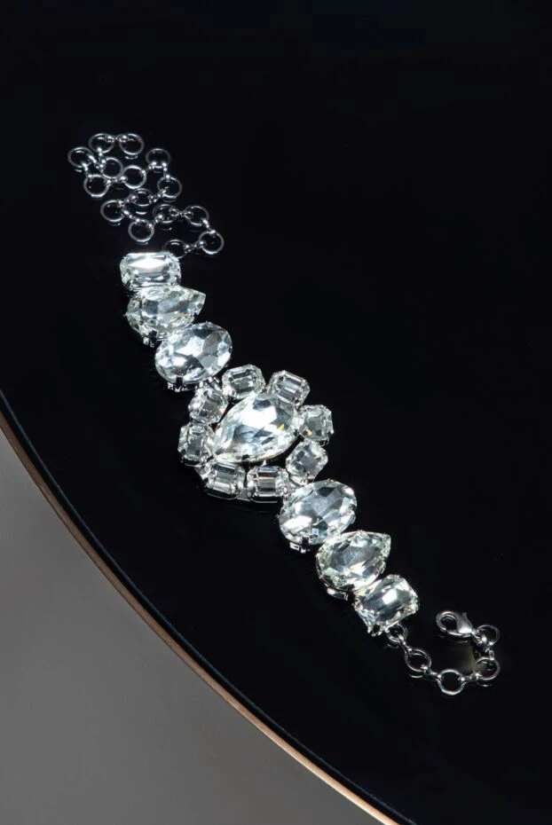 Колье-чокер с крупными цветочными кристаллами серое женское - фото 2