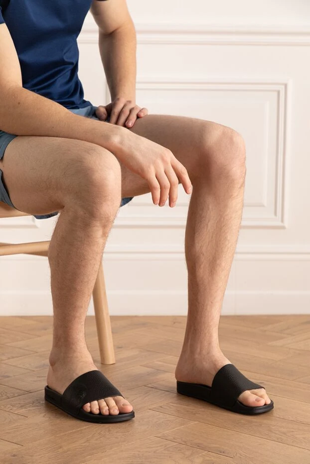 Stefano Ricci black leather flip flops for men 169109 - photo 2