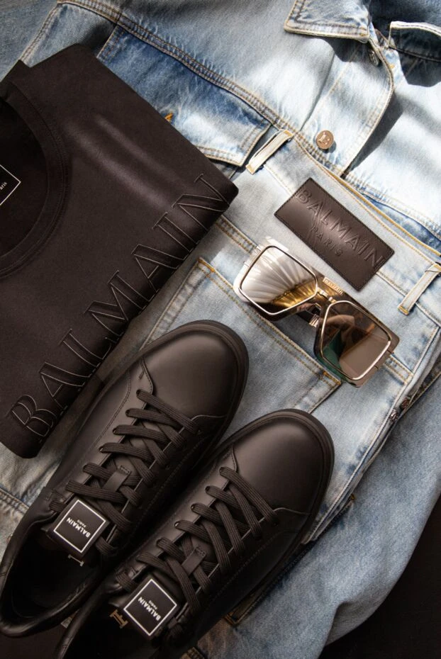 Balmain light blue jeans with decorative stitching on the knees 169247 - photo 2