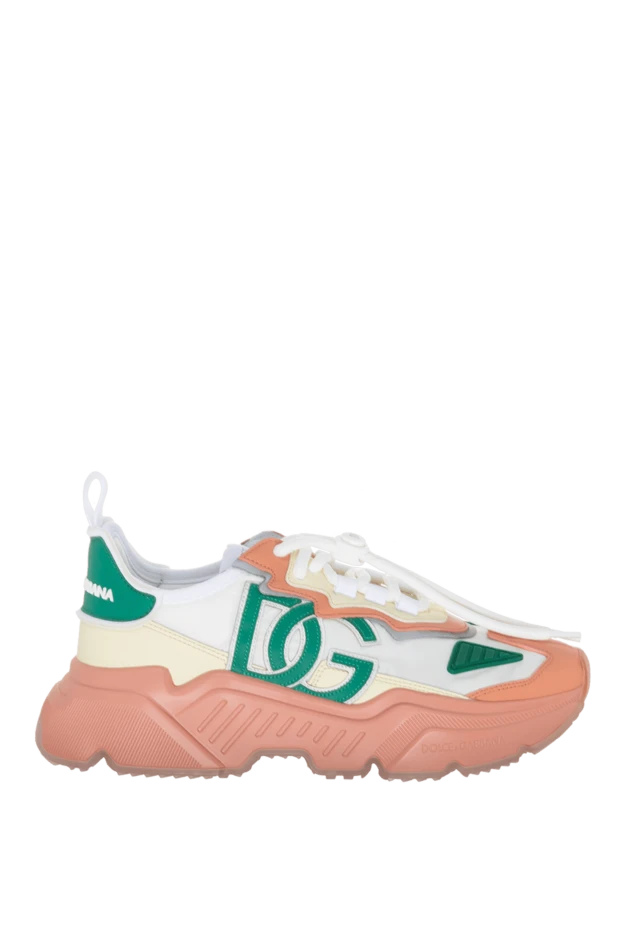 Women's sneakers with contrasting pink and white inserts