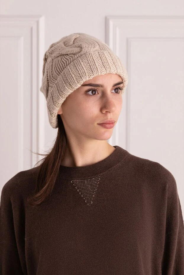 Loro Piana woman beige cashmere hat for women buy with prices and photos 169745 - photo 2