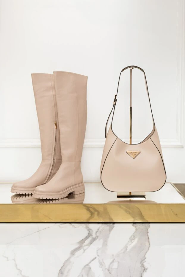 Gianvito Rossi чоботи жіночі високі шкіряні з масивною підошвою бежеві 169760 - фото 2