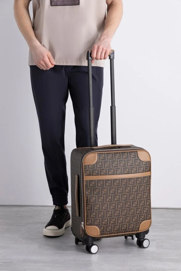 Fendi man brown leather suitcase for men 170559 - photo 2