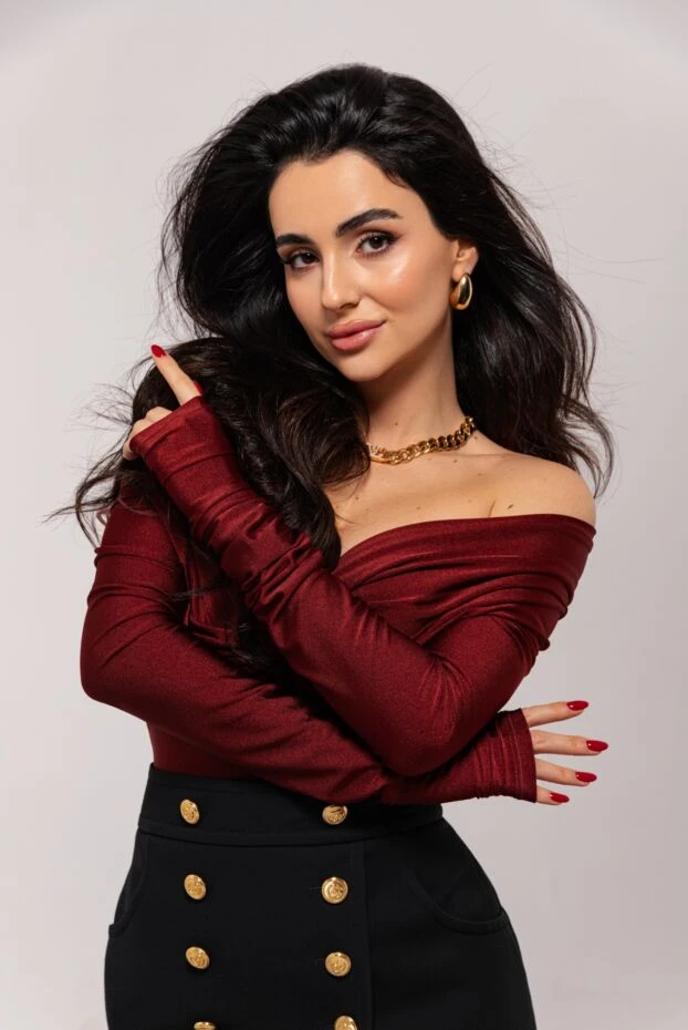 Valentino necklace with massive weaving yellow for women 170846 - photo 2