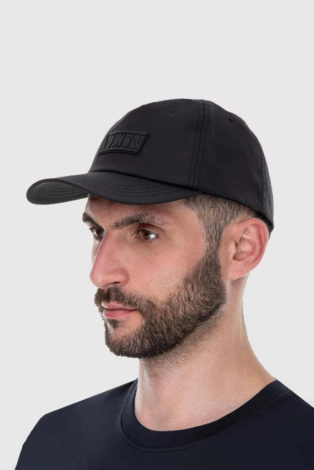 Valentino мужские кепка из нейлона черная мужская купить с ценами и фото 170849 - фото 2